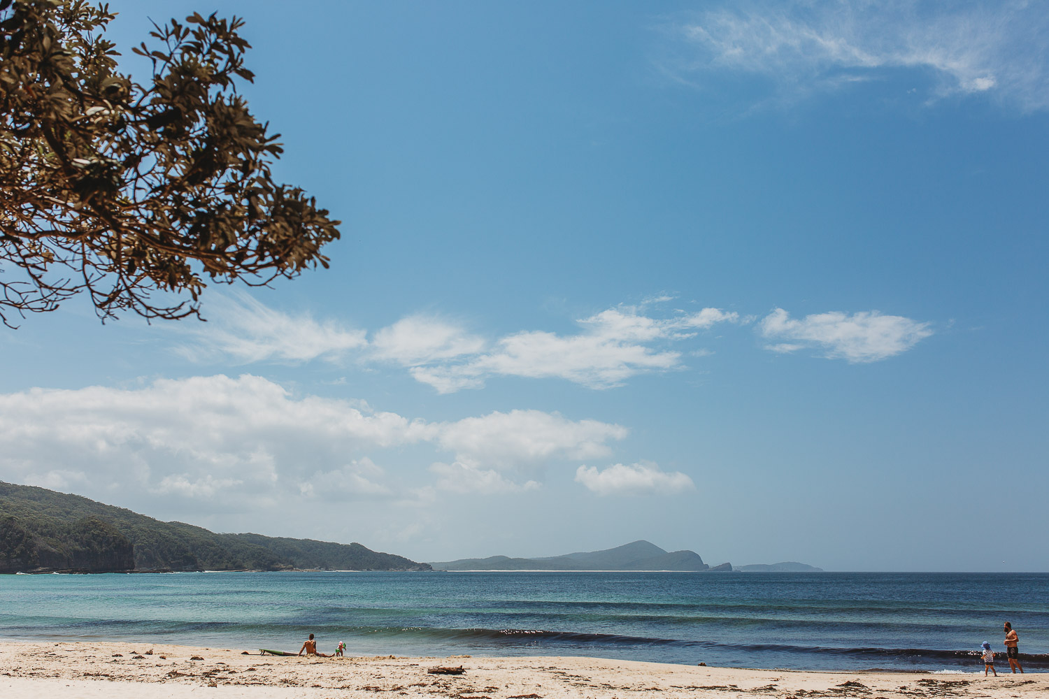 Newcastle family photographer beach summer holiday